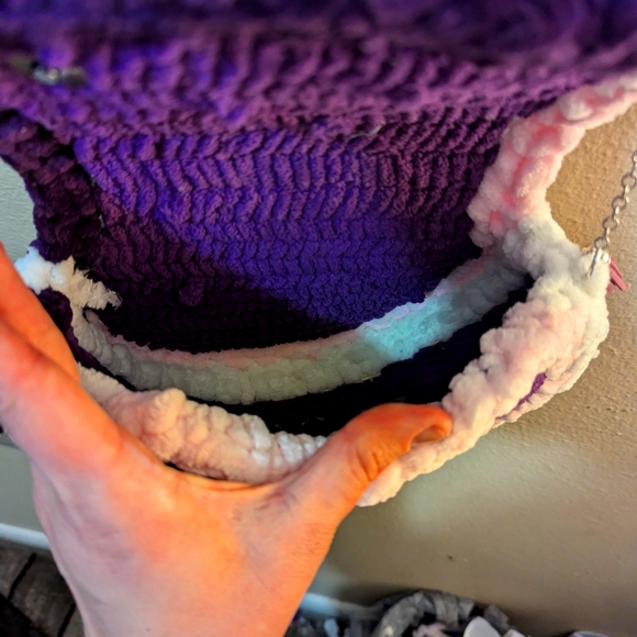 Handbag - Picture 6 of 6